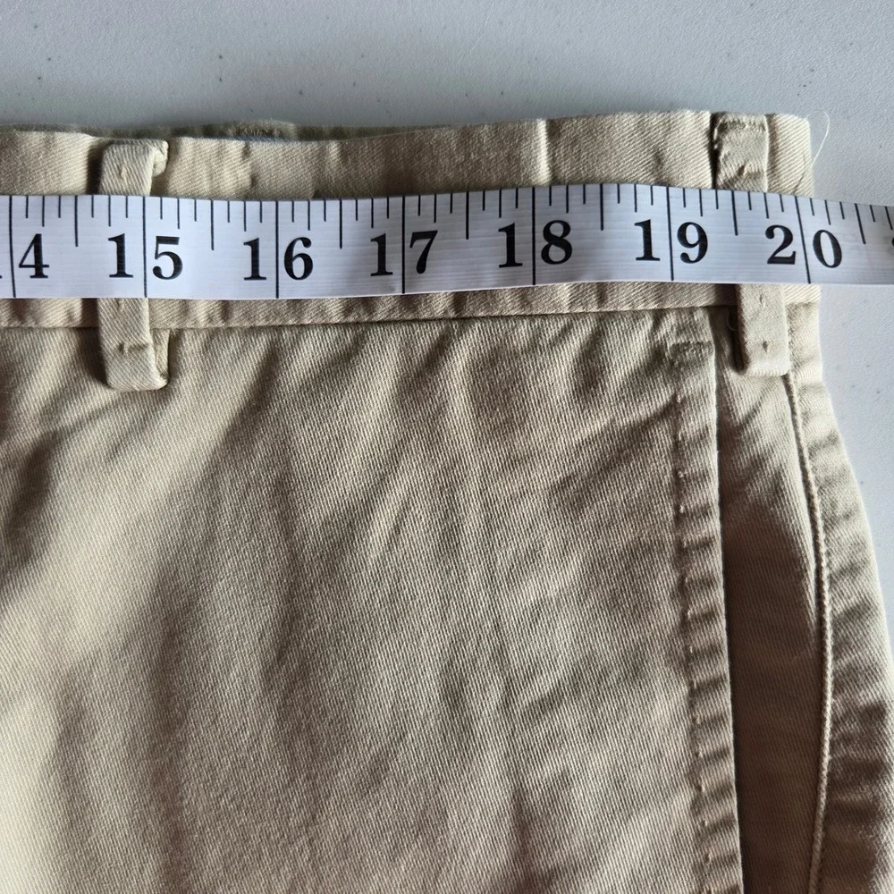 Peter Millar Mens Khaki Chino Shorts Size 40 Flat Front Tan Cotton Twill Golf